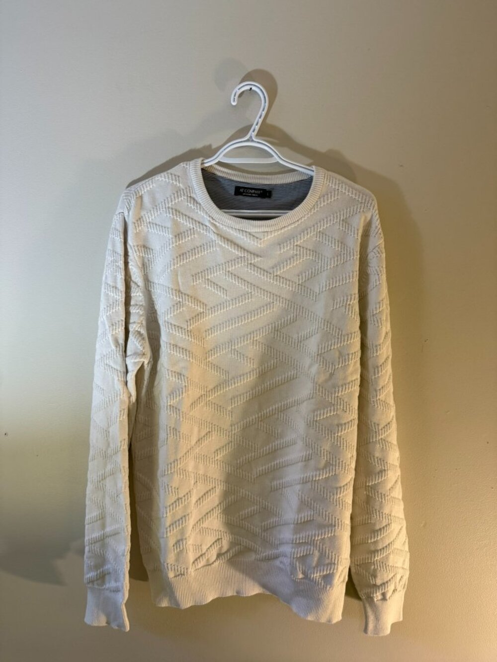 Armand Thiery AT Company Cream Textured Knit Sweater – Size L